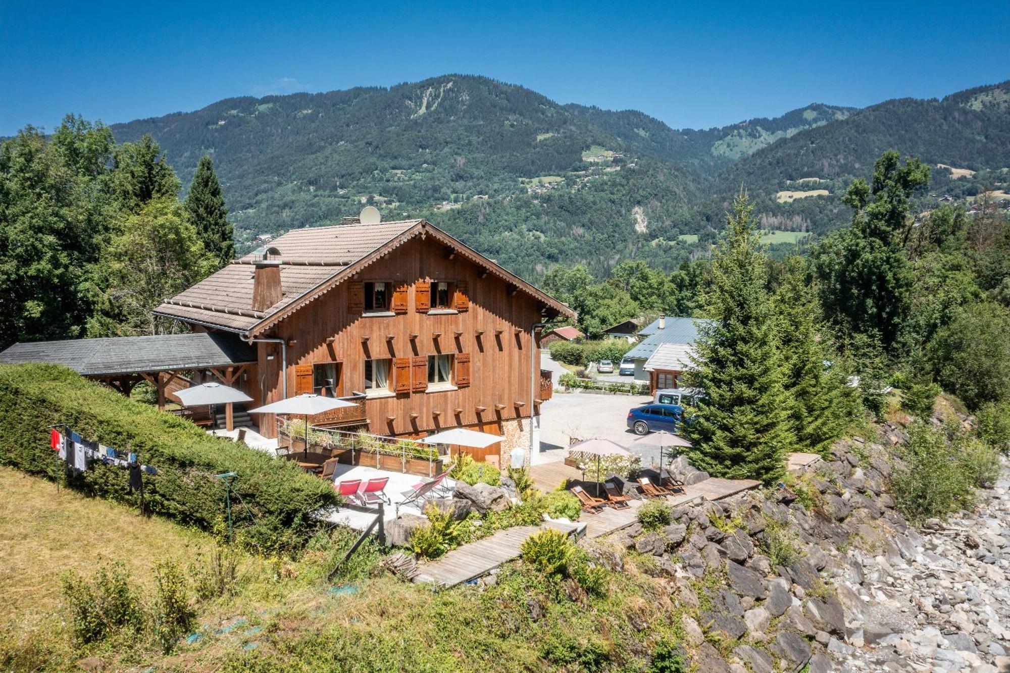 Au Reve Savoyard 6 - 4 Personnes * Morillon